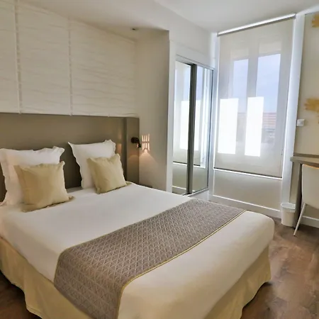 Provencal Hotel Bandol