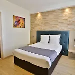 Provencal Hotel 3*