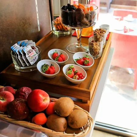 Provencal 3* Бандоль
