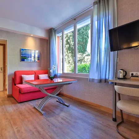 Provencal Hotel 3*