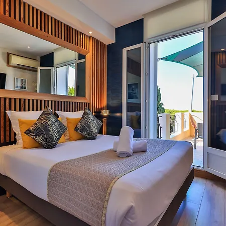Provencal Hotel Bandol