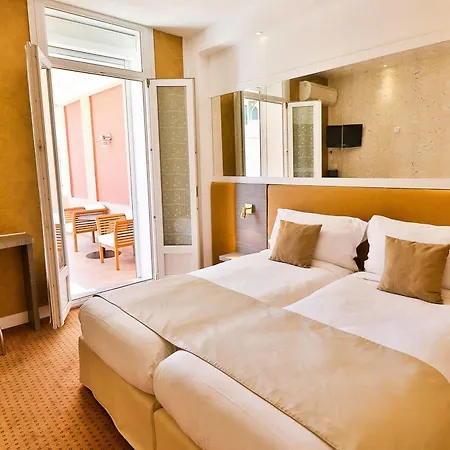 Provencal Hotel Bandol